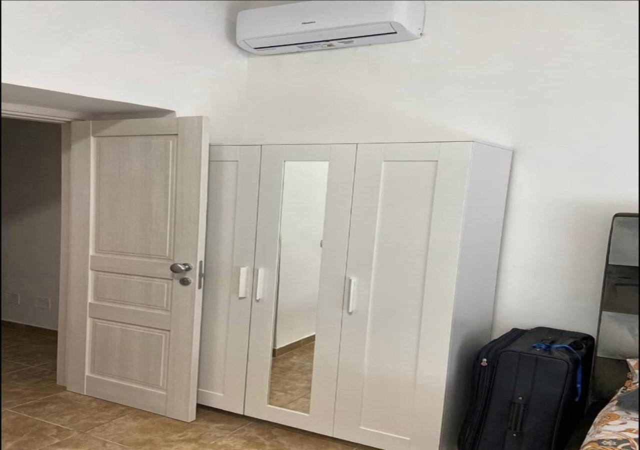 Miris Home Fast And Comfortable With Self Check In 8 Minutes Walk Near Naples Airport エクステリア 写真
